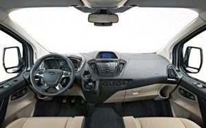 Ford Tourneo Custom - wnętrze