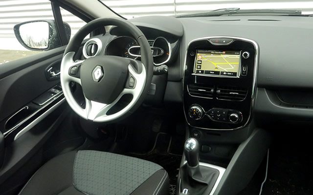 Renault Clio - wnętrze
