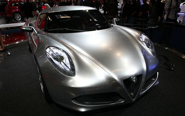 Alfa Romeo 4C Concept