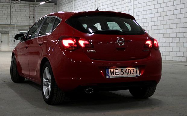 Opel Astra Sport 1.6 Turbo