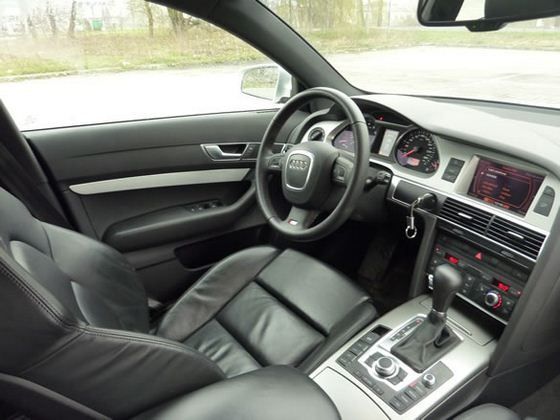 Audi A6 4.2 FSI kombi - wnętrze