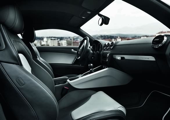 Audi TT - wnętrze