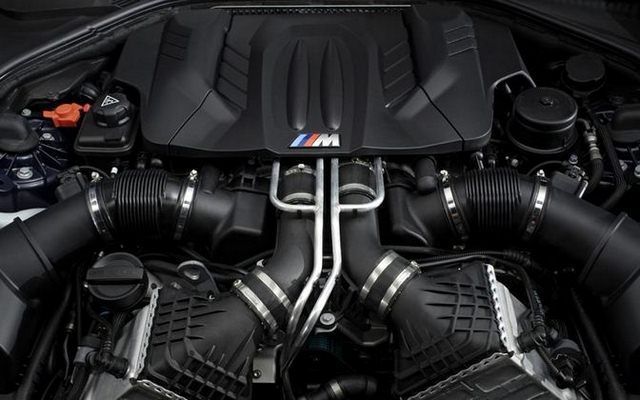 BMW M6 Coupe i Cabrio