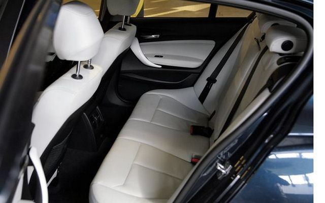 BMW 120d - tylne siedzenia