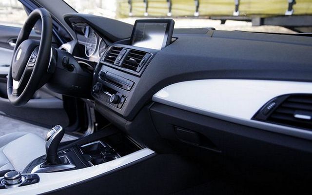 BMW 120d - wnętrze
