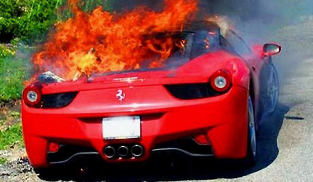 Ferrari 458 Italia w ogniu
