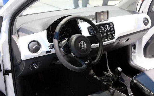 Volkswagen Up! - wnętrze