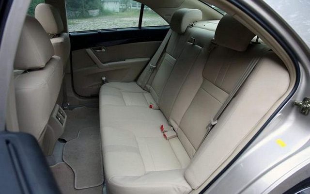 Geely Emgrand EC8 Geely Emgrand EC8