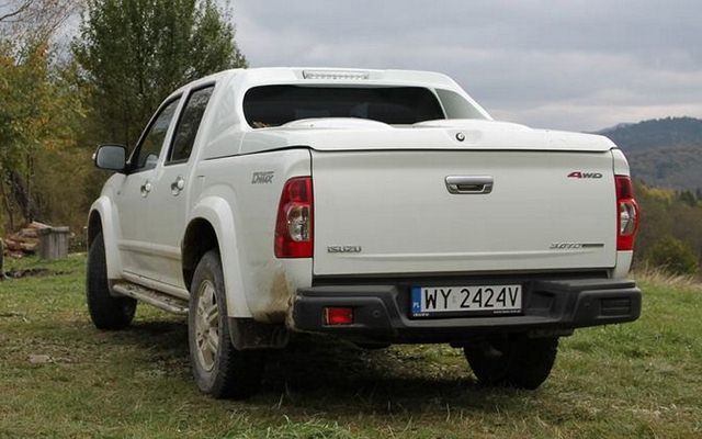 Isuzu D-MAX 3.0 LS 163 KM