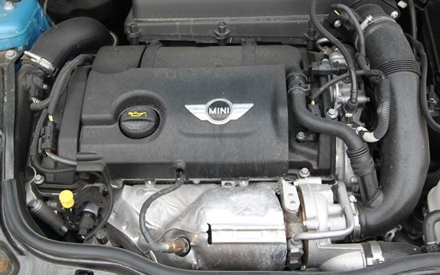 Mini Cooper S - silnik 1.6 THP 184 KM