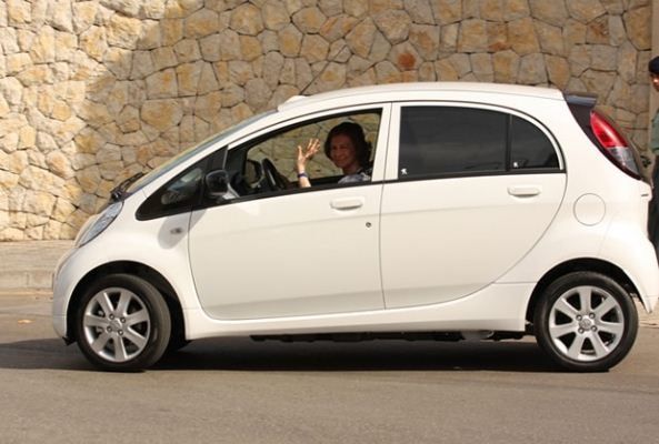 Peugeot iOn - pojazd elektryczny