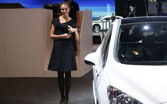 Hostessy Frankfurt Motor Show 2011