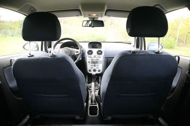 Opel Corsa ecoFlex - wnętrze