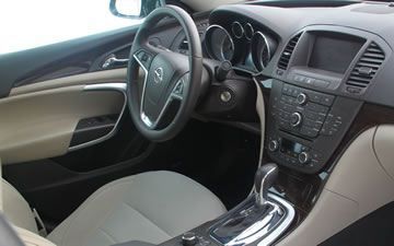 Opel Insignia - wnętrze