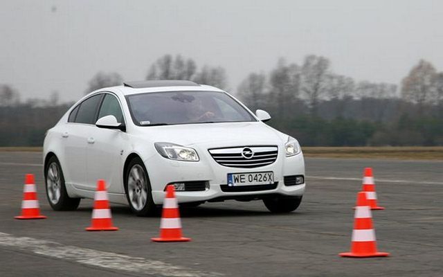 Opel Insignia 2.8 V6 Test