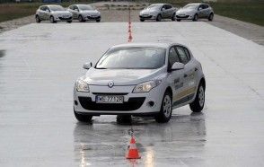 Szkola Jazdy Renault