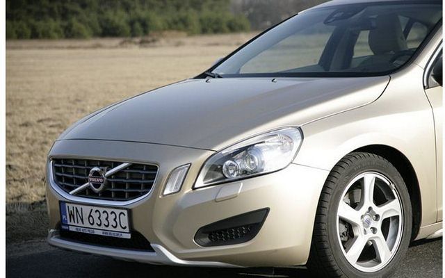 Test Volvo S60 D2