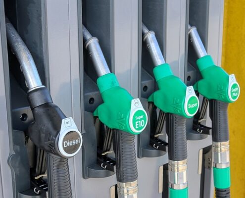 Ile kosztuje 1 litr benzyny w Chorwacji?